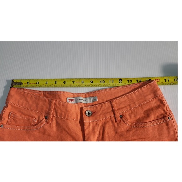 Y2K Levi's Orange Denim Shorts Cuffed Hem Casual Summer Size 11 - Picture 3 of 8